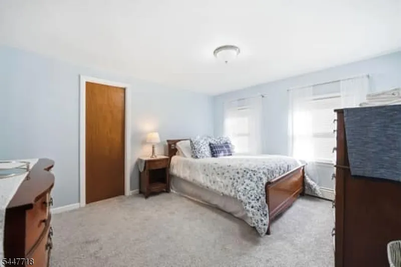 309 Erie Ave Midland Park, NJ 07432