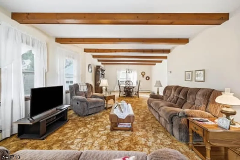 309 Erie Ave Midland Park, NJ 07432