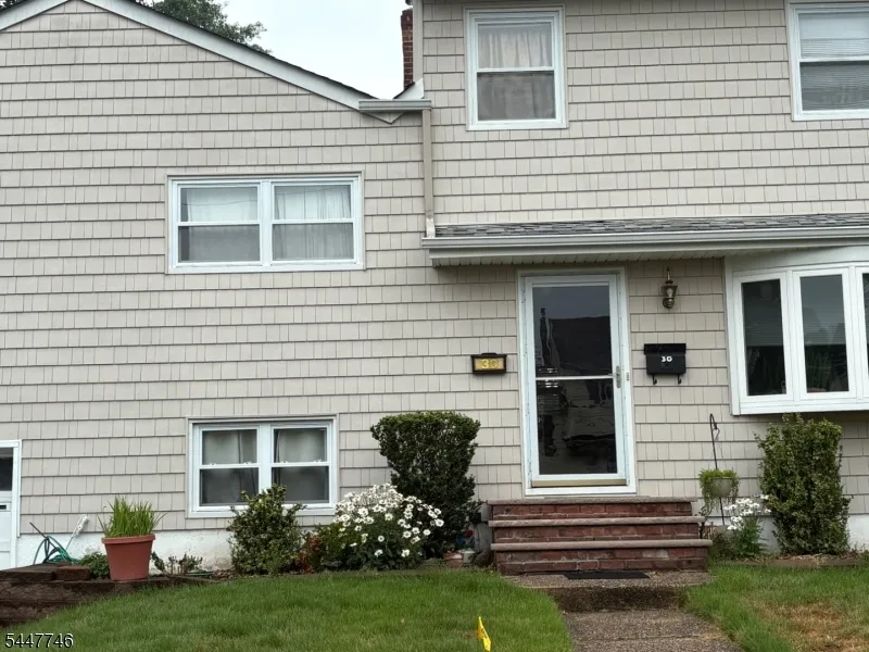 30 Harding Ave Dumont, NJ 07628