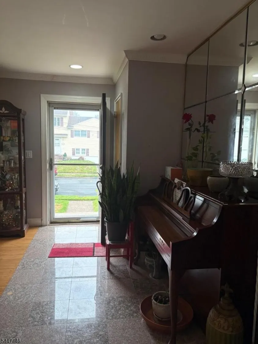 30 Harding Ave Dumont, NJ 07628