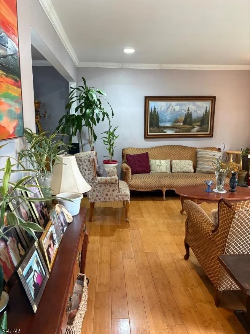 30 Harding Ave Dumont, NJ 07628