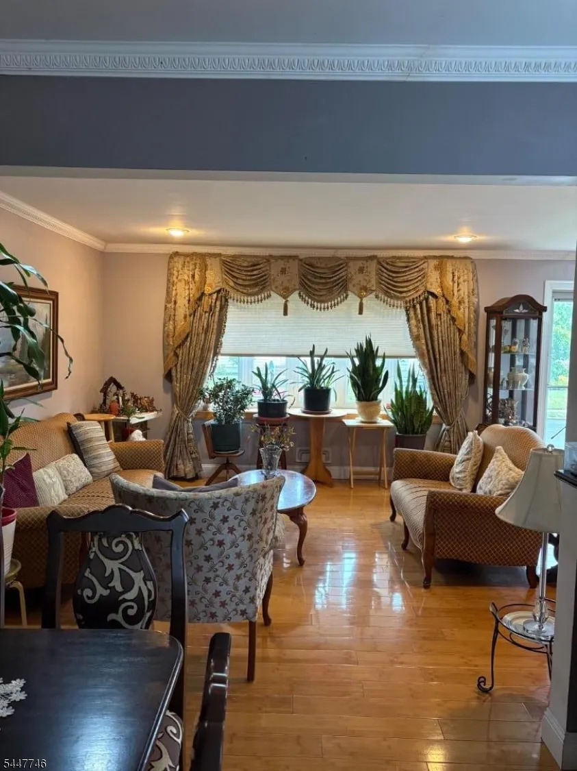 30 Harding Ave Dumont, NJ 07628