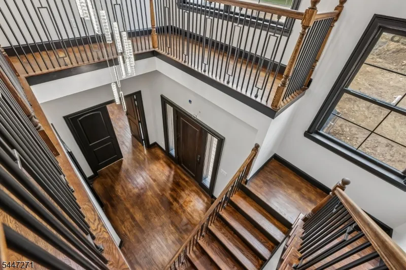 49 Northwood Rd Hopatcong, NJ 07849