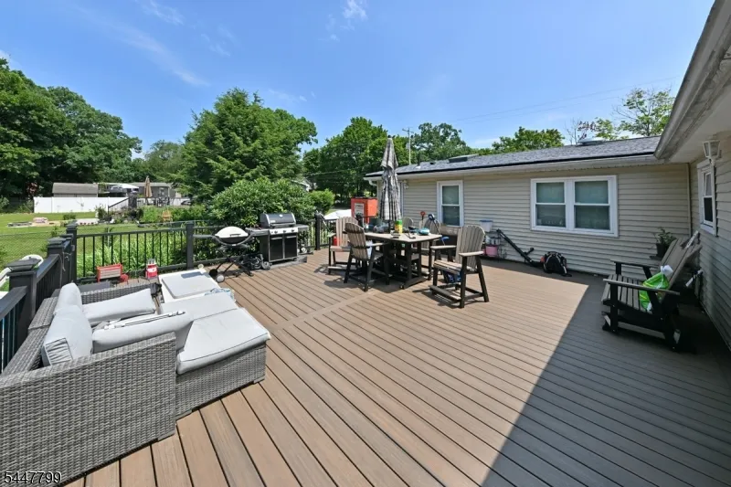 58 Grove St Wanaque, NJ 07465