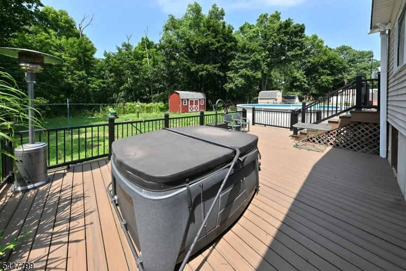 58 Grove St Wanaque, NJ 07465