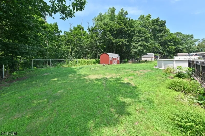 58 Grove St Wanaque, NJ 07465