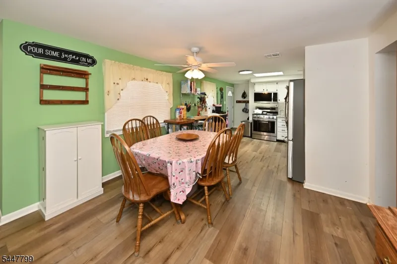58 Grove St Wanaque, NJ 07465
