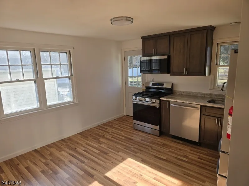 1712 Kenyon Ave South Plainfield, NJ 07080
