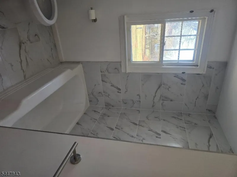 1712 Kenyon Ave South Plainfield, NJ 07080