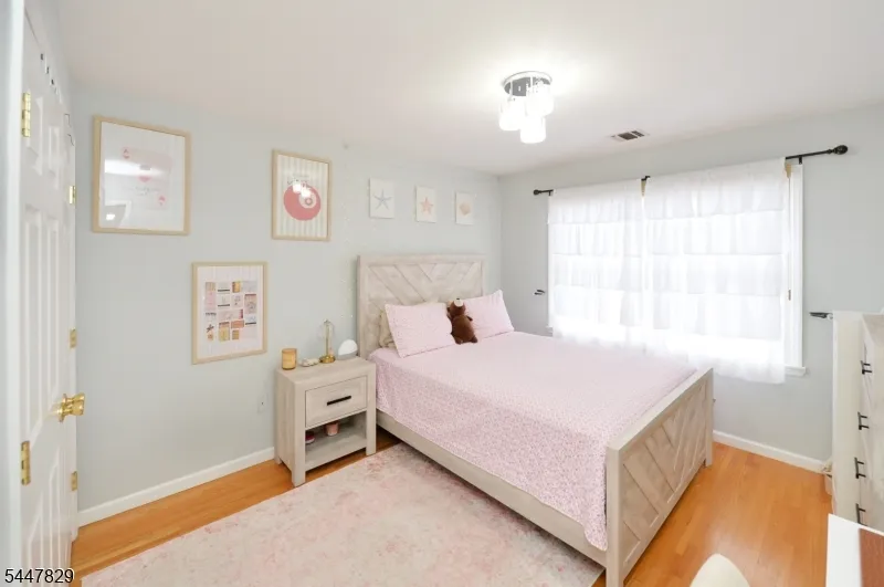 120 Corabelle Ave Lodi, NJ 07644