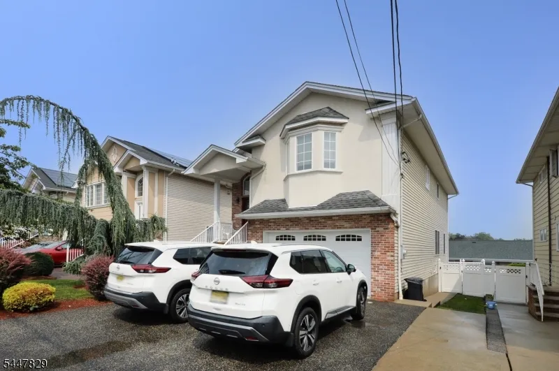 120 Corabelle Ave Lodi, NJ 07644