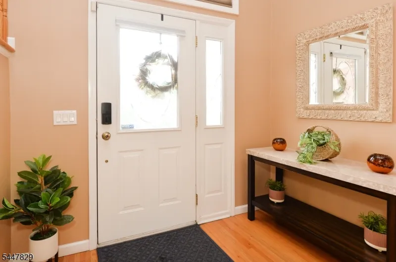 120 Corabelle Ave Lodi, NJ 07644