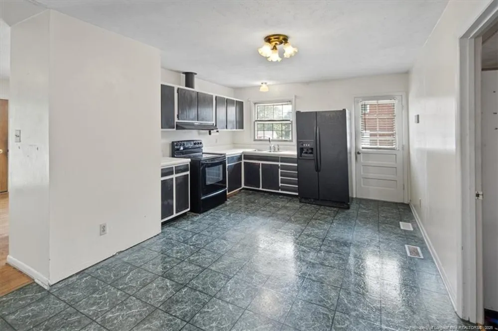 1938 Martindale Drive Fayetteville, NC 28304