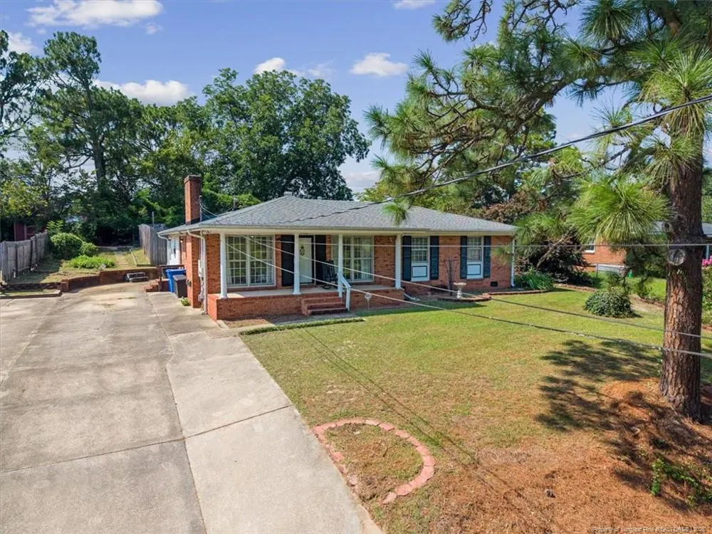 1938 Martindale Drive Fayetteville, NC 28304
