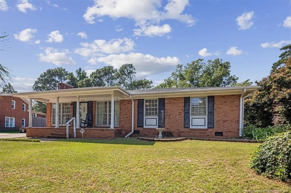 1938 Martindale Drive Fayetteville, NC 28304