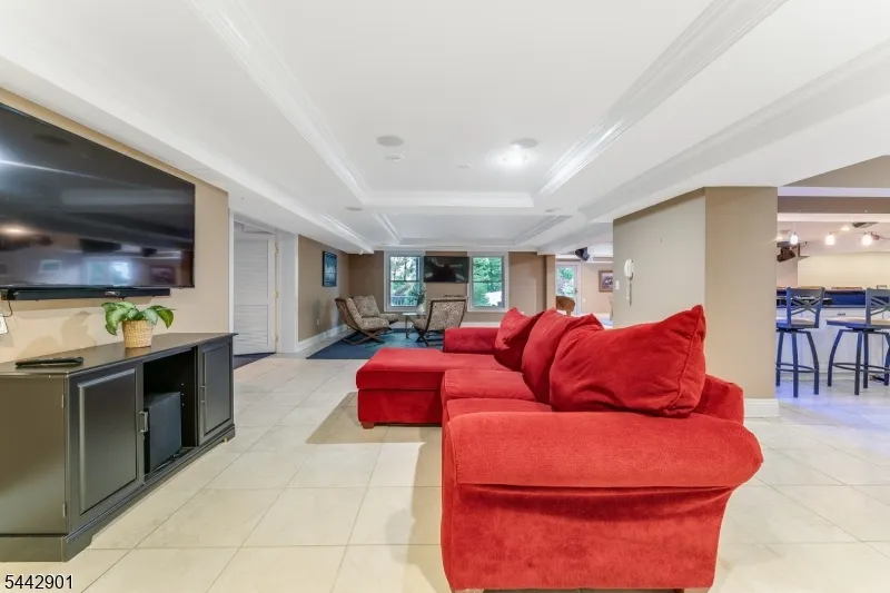 25 Wilshire Dr Sparta, NJ 07871