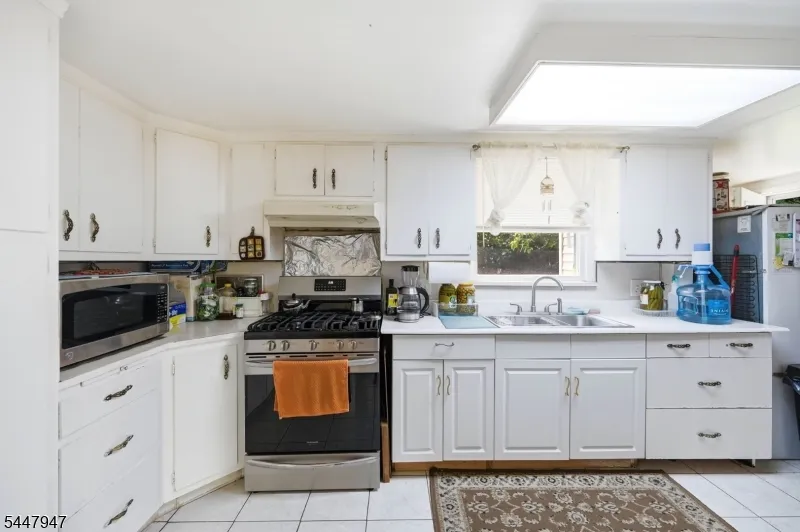 69 Linda Vista Ave North Haledon, NJ 07508