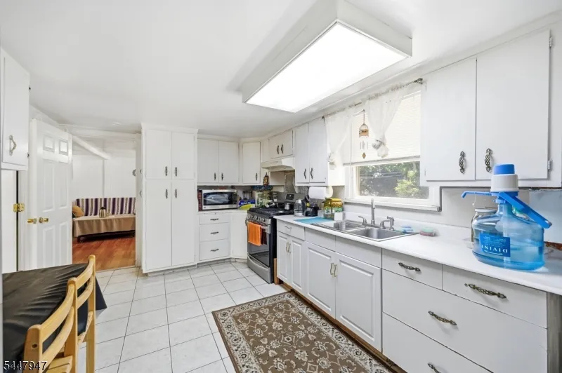 69 Linda Vista Ave North Haledon, NJ 07508