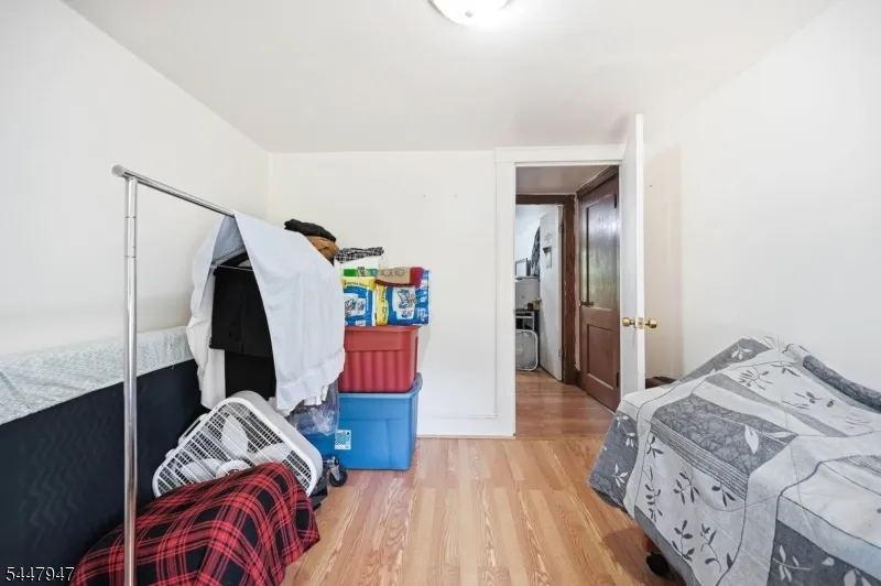 69 Linda Vista Ave North Haledon, NJ 07508