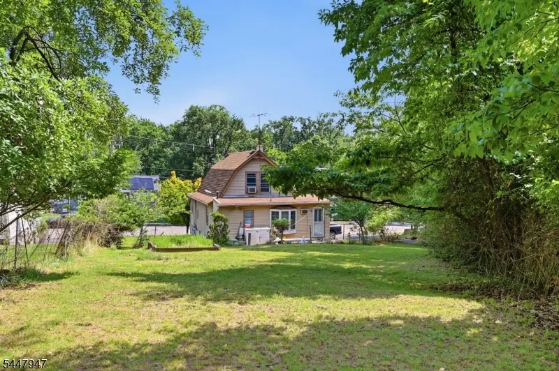 69 Linda Vista Ave North Haledon, NJ 07508