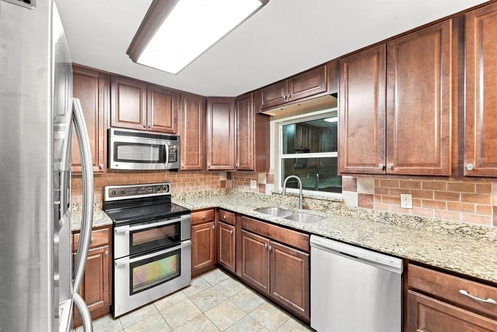 127 BORADA ROAD Sanford, FL 32773