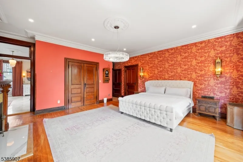 30 N Mountain Ave Montclair, NJ 07042