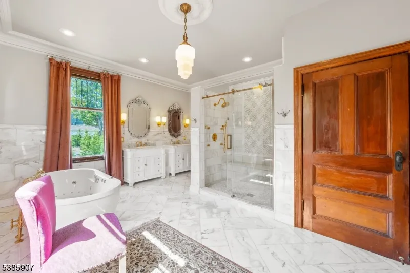 30 N Mountain Ave Montclair, NJ 07042