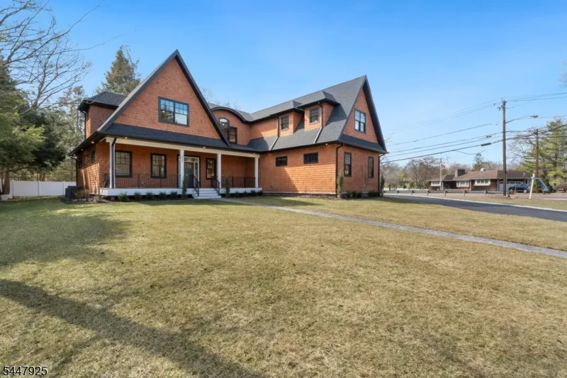 803 Marshall Rd River Vale, NJ 07675