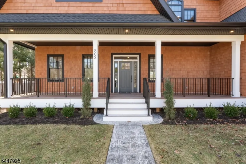 803 Marshall Rd River Vale, NJ 07675