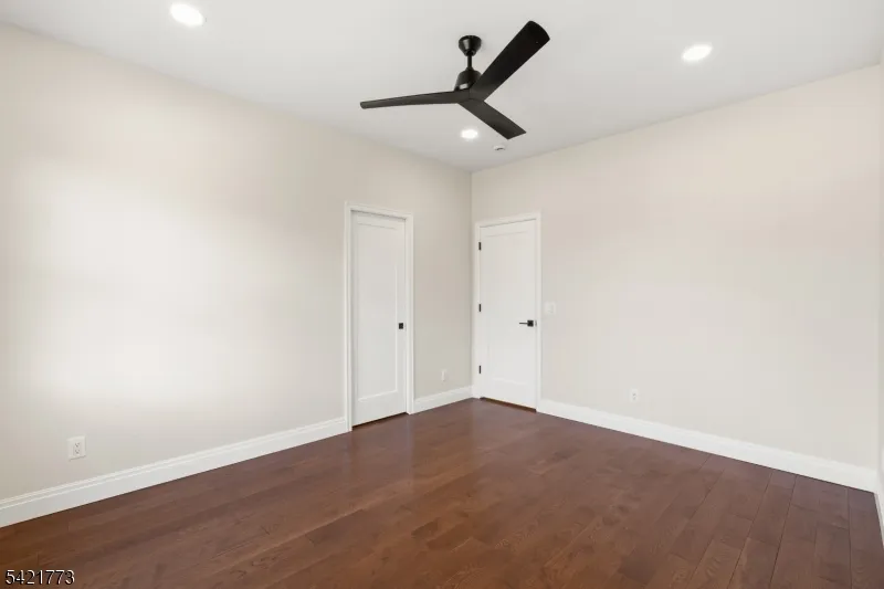 803 Marshall Rd River Vale, NJ 07675