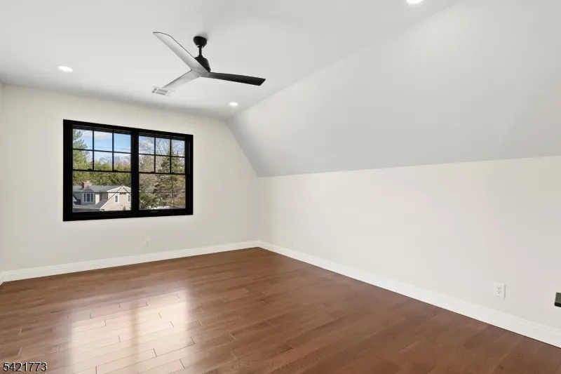 803 Marshall Rd River Vale, NJ 07675
