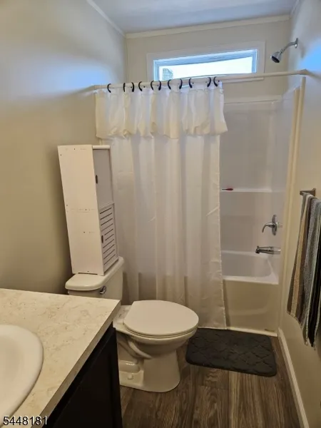225 ALBERT ST Lodi, NJ 07644