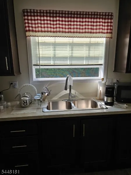 225 ALBERT ST Lodi, NJ 07644