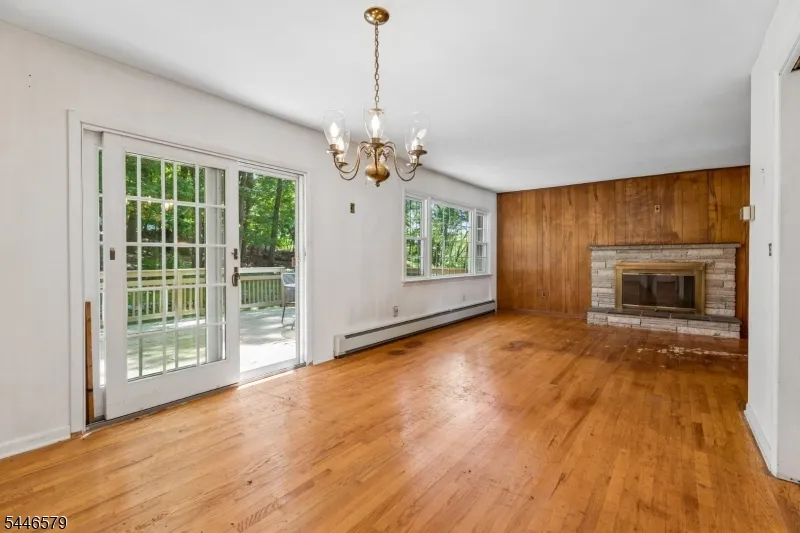 19 Dacotah Ave Rockaway, NJ 07866