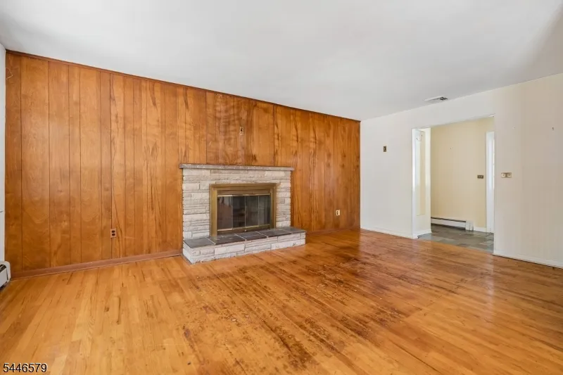 19 Dacotah Ave Rockaway, NJ 07866