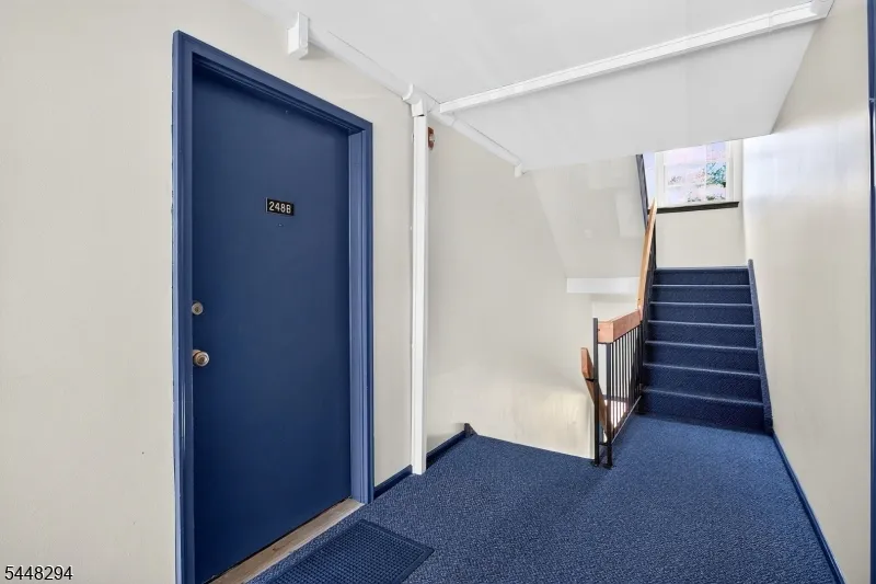 248 Alpine Way #B Unit B Woodbridge, NJ 07095