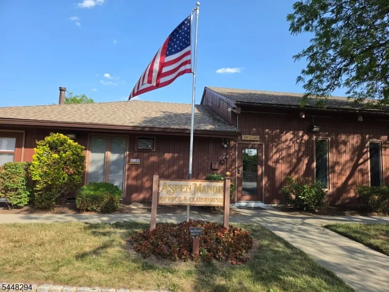 248 Alpine Way #B Unit B Woodbridge, NJ 07095