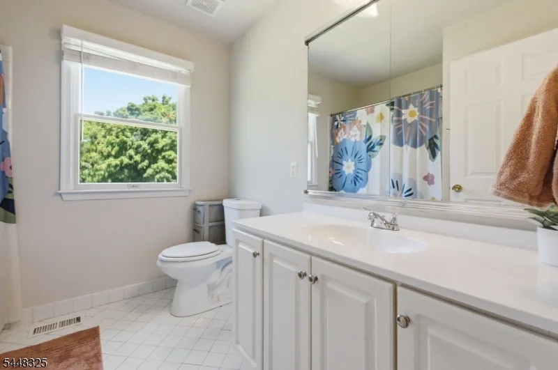 109 Willever Way Greenwich, NJ 08886