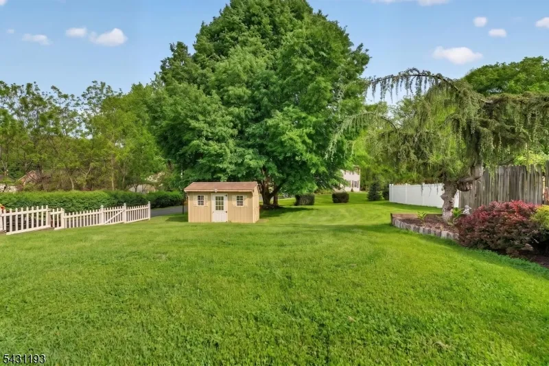 321 Center St Phillipsburg Town, NJ 08865