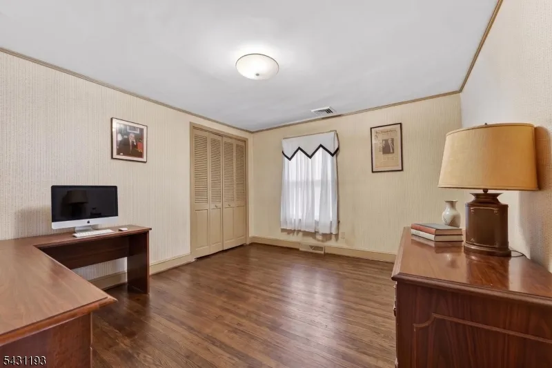 321 Center St Phillipsburg Town, NJ 08865
