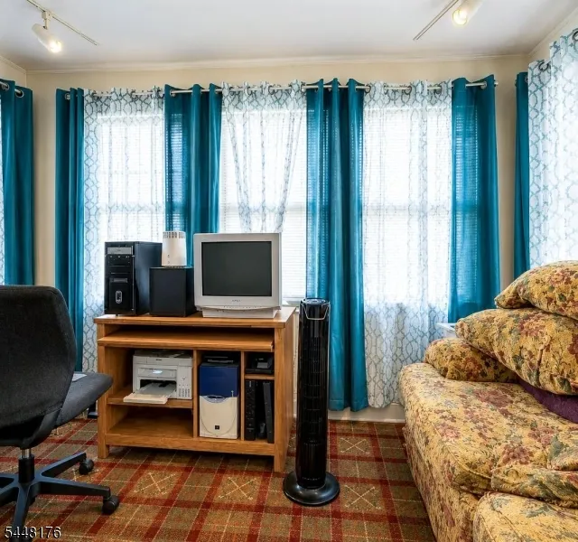 47 BOYDEN PKWY Maplewood, NJ 07040