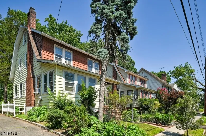 47 BOYDEN PKWY Maplewood, NJ 07040