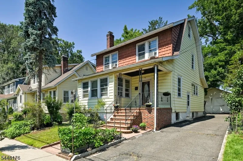 47 BOYDEN PKWY Maplewood, NJ 07040
