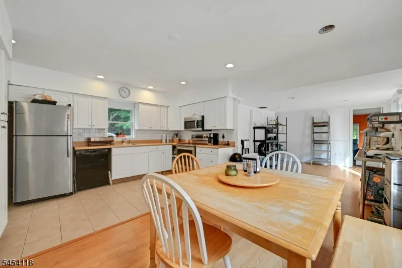 380 Ringwood Ave Wanaque, NJ 07465