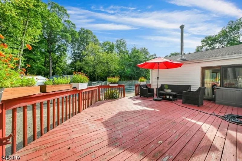 380 Ringwood Ave Wanaque, NJ 07465