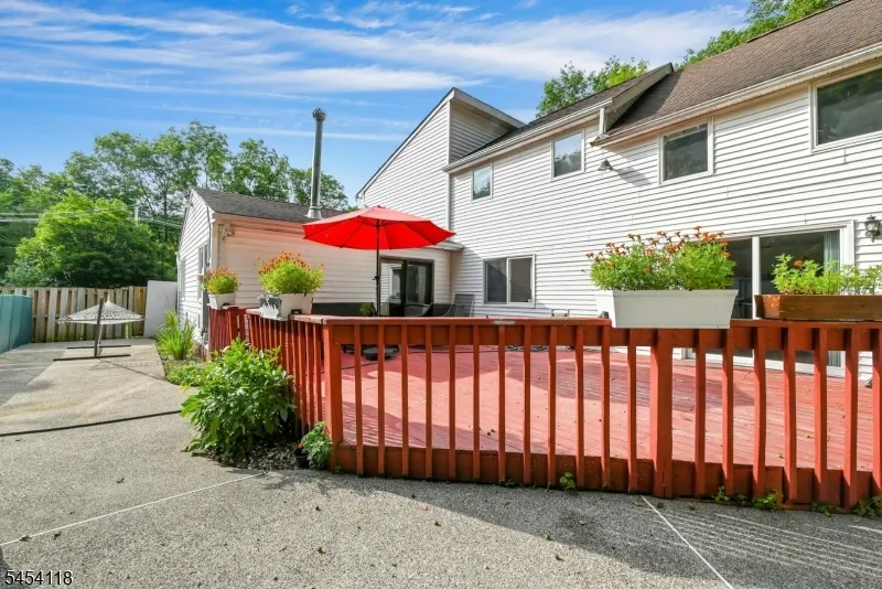 380 Ringwood Ave Wanaque, NJ 07465