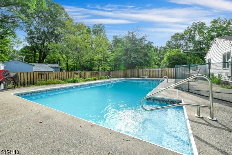380 Ringwood Ave Wanaque, NJ 07465