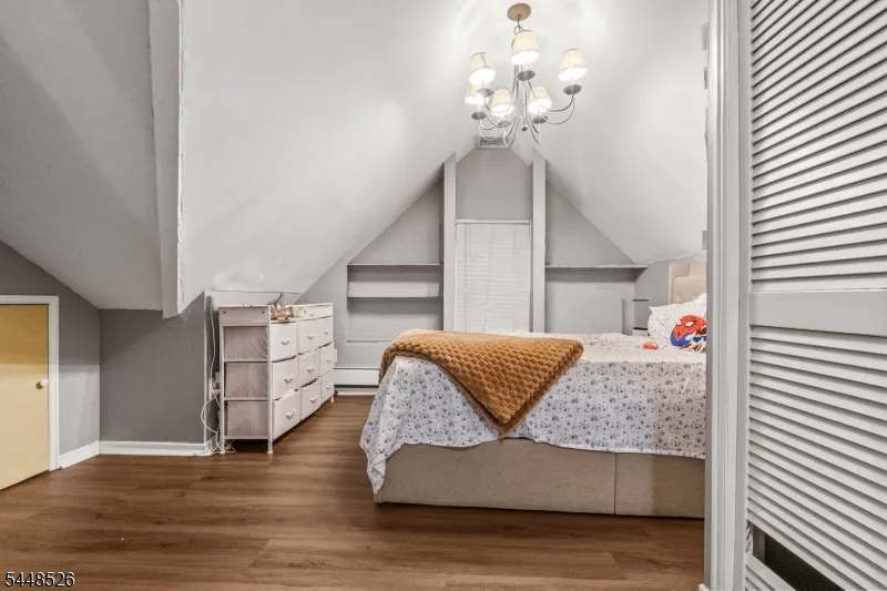 206 Mortimer Ave Rutherford, NJ 07070