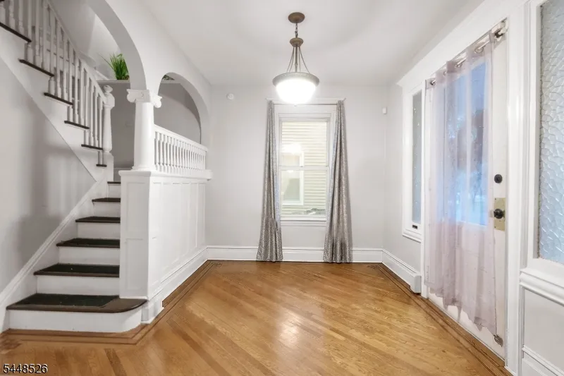 206 Mortimer Ave Rutherford, NJ 07070