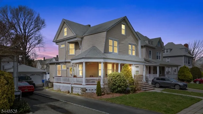 206 Mortimer Ave Rutherford, NJ 07070